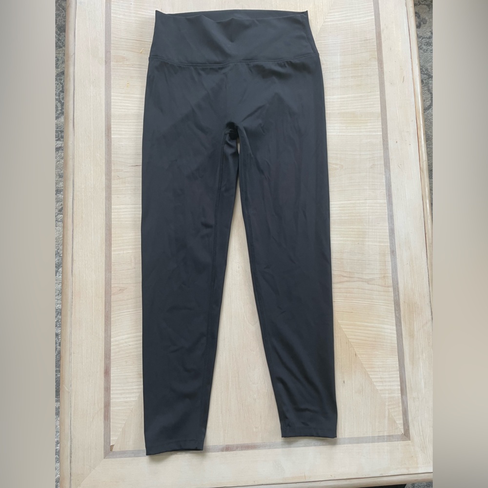 Lululemon Athletica Size 10 Black Capri Legging Bundle Size 10 - Picture 9 of 12